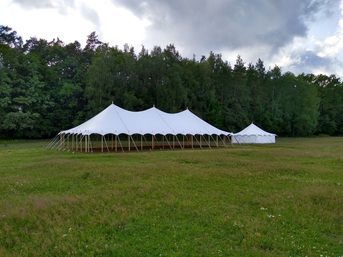 Wynajem namiotów na wesela, śluby, eventy- Tentrum.pl Wynajem i sprzedaż namiotów na każdą okazję